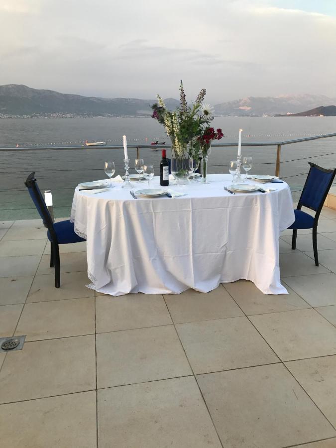 Villa Unique Sur La Plage Pour Des Vacances Inoubliables En Famille Ou Entre Amis Pour 10 Personnes Slatine Extérieur photo